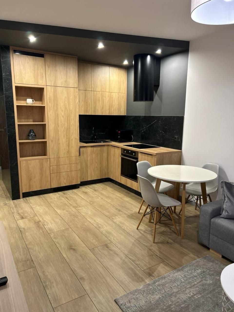 Resinest Apartamenty Butikowa Kamienica M40 Bialystok Bagian luar foto